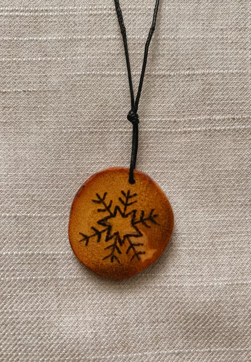 Big Snowflake necklace
