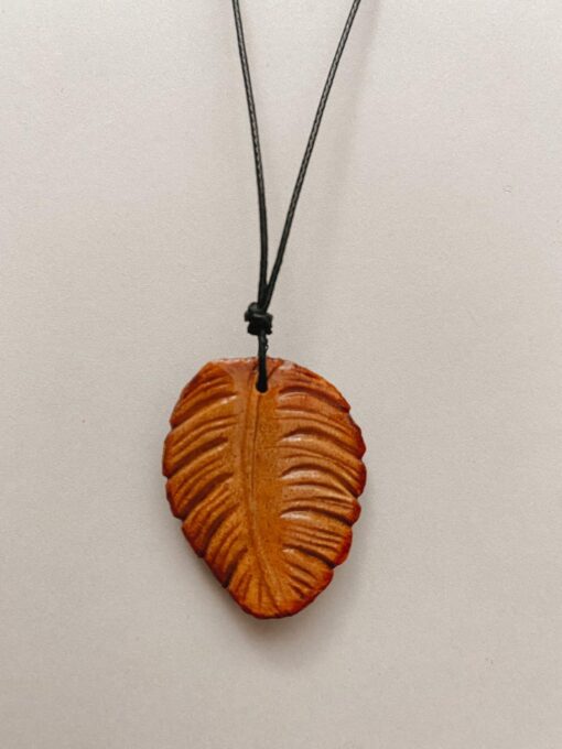 Monstera Leaf necklace