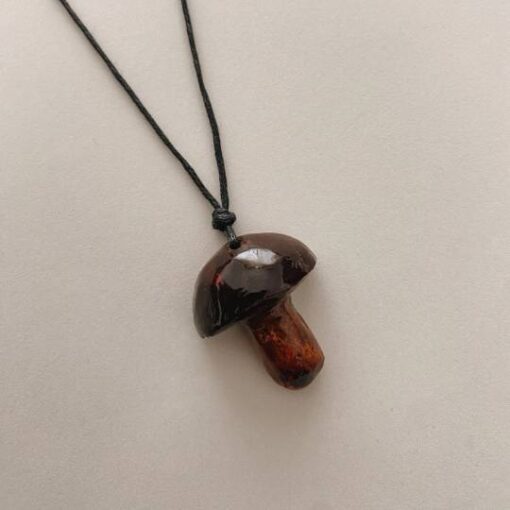 Small Mushroom necklace