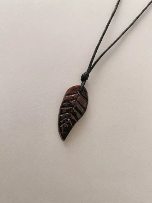 Small Leaf necklace