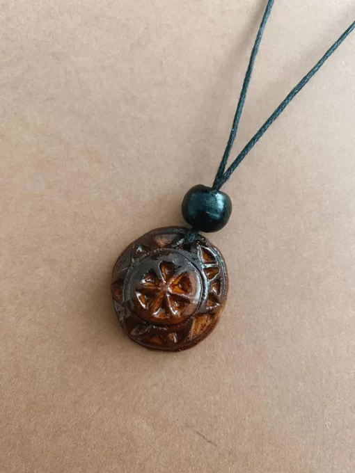 Wheel Shape necklace