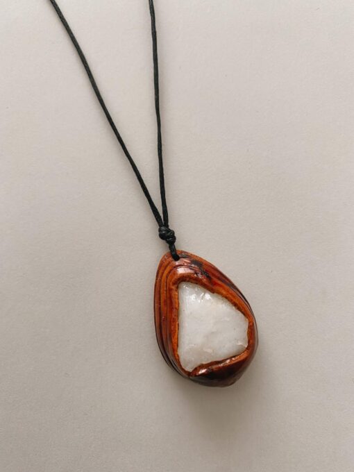 White Stone necklace - Image 2