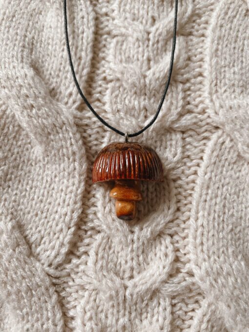 Big Mushroom necklace