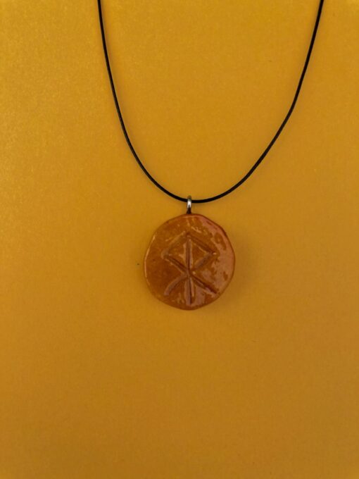 Courage Rune necklace