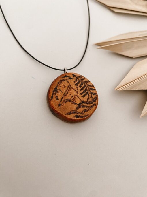 Mountains and tree necklace - Image 2